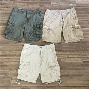 3 pair: Men’s Unionbay cargo shorts, 34” waist